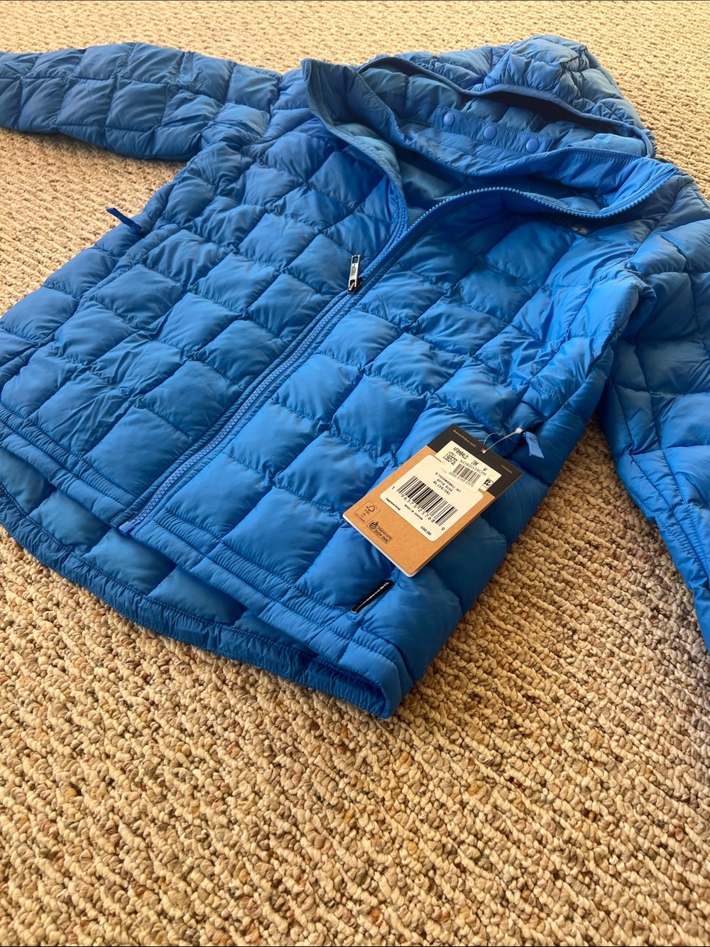NWT The North Face Bright Blue Hooded Puffer Jacket - Picture 6 of 6